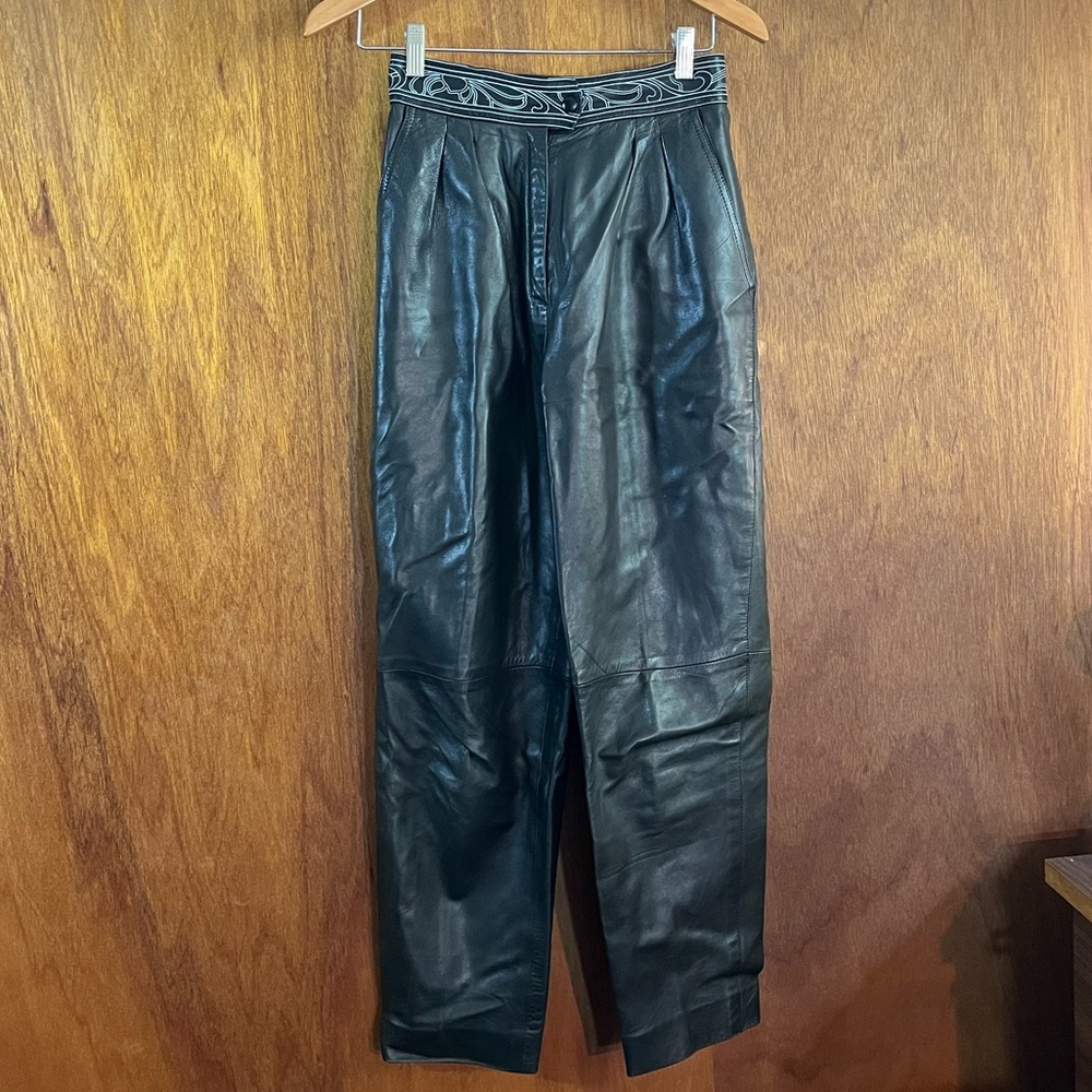 LEONARD STUDIO Paris Black Leather Pants w Design at Waist Sz S